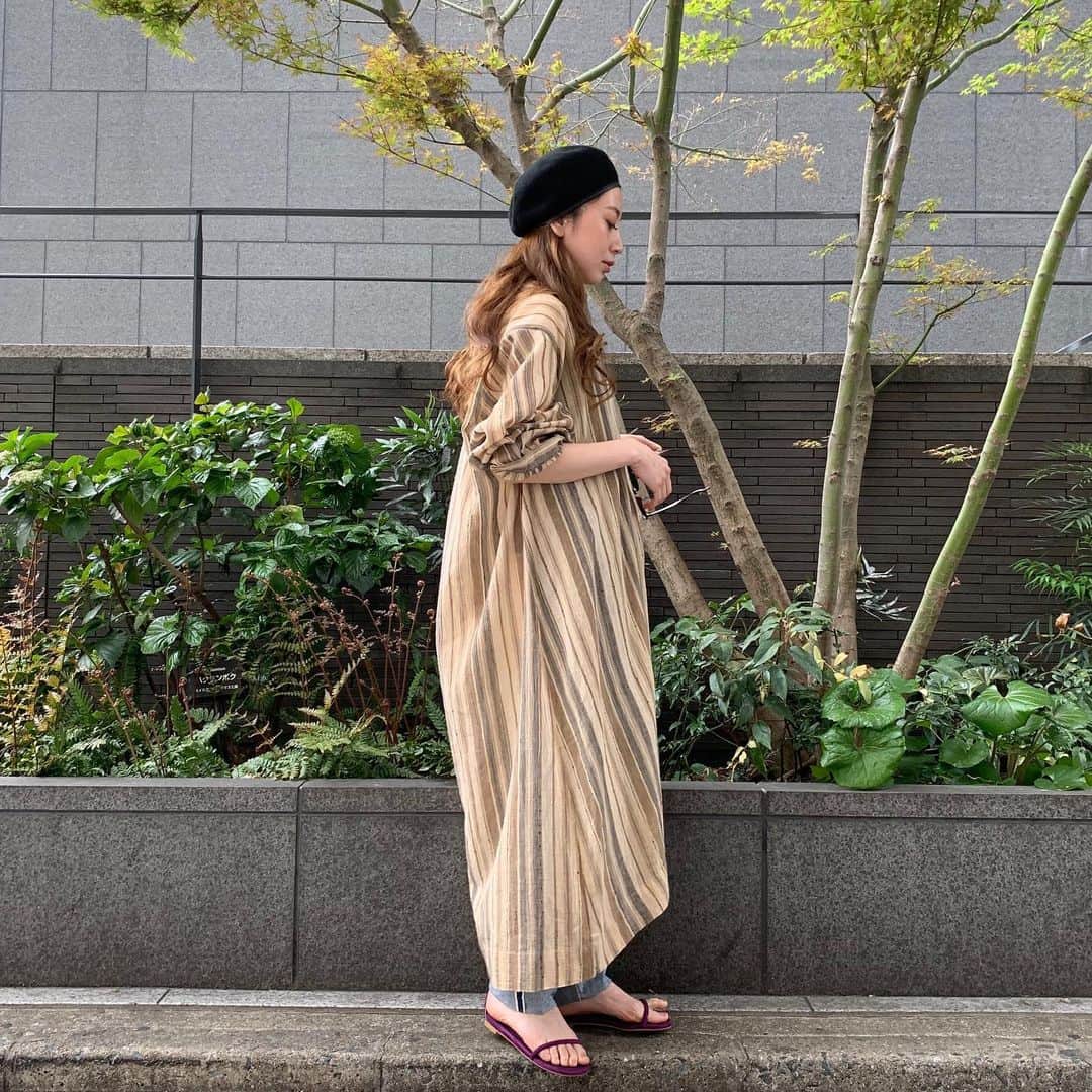 ungrid_minamiのインスタグラム：「. ストライプワンピース 再入荷‼︎💫 . @ungrid_official #Ungrid#アミュプラザ博多」