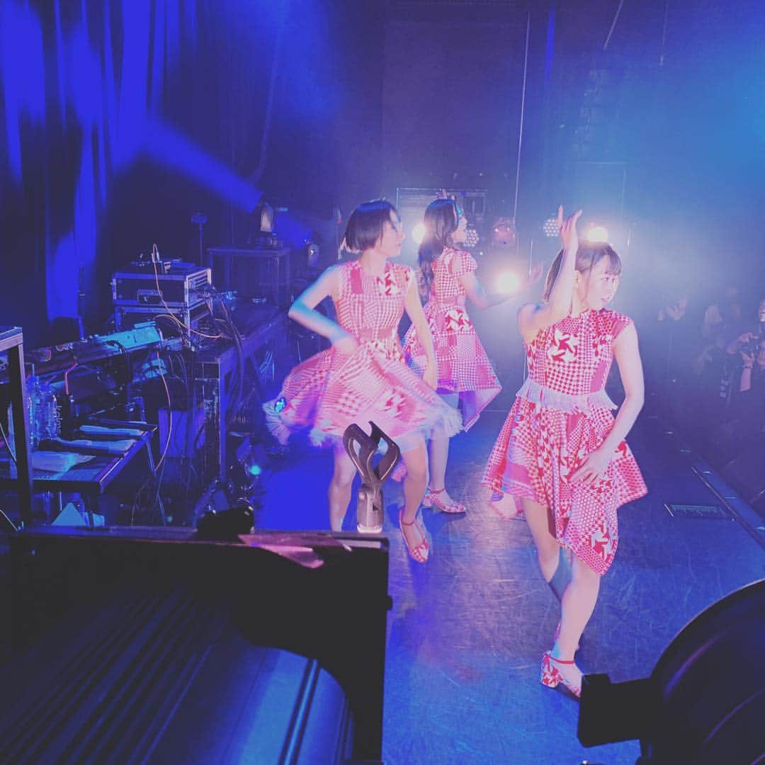 callmeさんのインスタグラム写真 - (callmeInstagram)「ツアーファイナル東京公演スタート‼️ #kolme #live #museum #wwwx #japan #tokyo #shibuya #dance #tour #東京 #渋谷 #日本 #love #livehouse #performance」3月30日 18時47分 - kolme_official