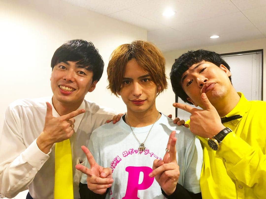 西村真二さんのインスタグラム写真 - (西村真二Instagram)「Popteen #popteen #全力祭 #今年もまえのんと一緒にMCやらせて頂きました #まえのん相変わらず可愛いすぎた #健くん本当に卒業おめでとう #ふみやのイケメン度が増して大人びててビックリ #きょうちゃん相変わらず綺麗な顔面が甘すぎた #きいたくんは世界で活躍できるモデルさんになりそう #なちょころりんに萌え過ぎておじさん写真撮らせてもらった #popteen全力祭は今年も最高でした #popteen #ラフレクラン  #きょん #西村真二」3月30日 18時50分 - shinji_nishimura0630