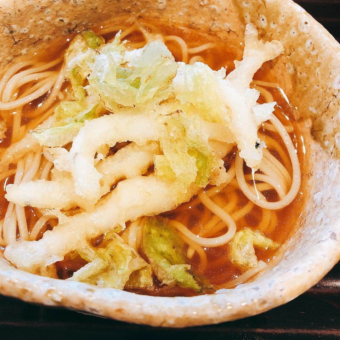 里美ゆりあさんのインスタグラム写真 - (里美ゆりあInstagram)「食べログ高得点の松川に行ってきました(*ᴗˬᴗ) 全品上品な味で楽しいお食事会でした😊 #松川#食べログ#高得点#赤坂#和食#上品#お食事会#lunch#ランチ#グルメ#グルメ会#グルメ好きな人と繋がりたい」3月30日 19時29分 - satomiyuria