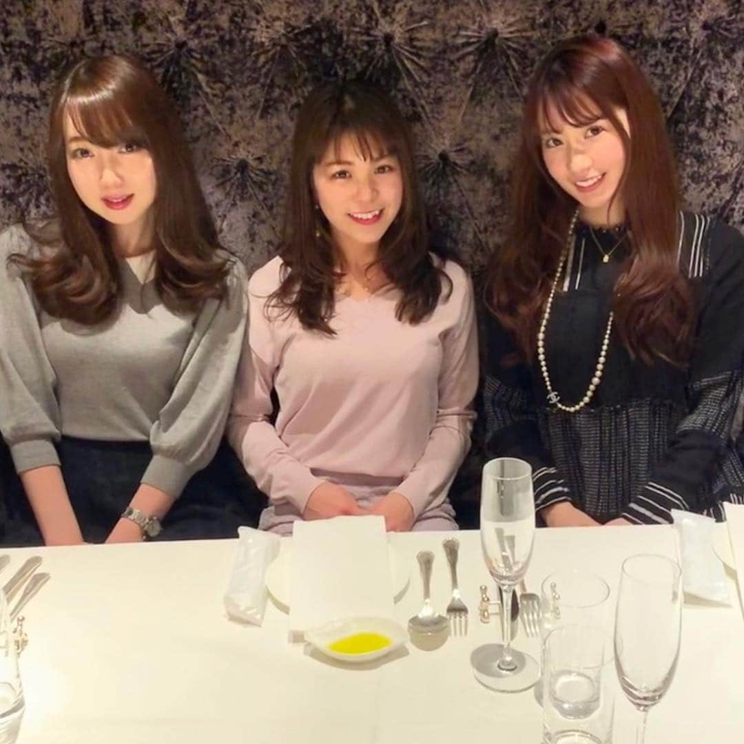 中川杏奈さんのインスタグラム写真 - (中川杏奈Instagram)「先日キラキラOLとランチ💗 いつものふうみんに、ふうみんの後輩のさほちゃん(*^^*) さほちゃん可愛いのにテンション高くて面白くて今回もかなり笑わせてもらった😹 キラキラOL楽しそうでいいな😻✨ また混ぜてもらおうっと💓 : #ランチ #キラキラol #キラキラolの休日 #キラキラolランチ #インターコンチネンタル東京ベイ #ニューヨークラウンジbyインターコンチネンタル東京ベイ #ホテルランチ #女子会 #女子会ランチ」3月30日 19時35分 - annanakagawa0228