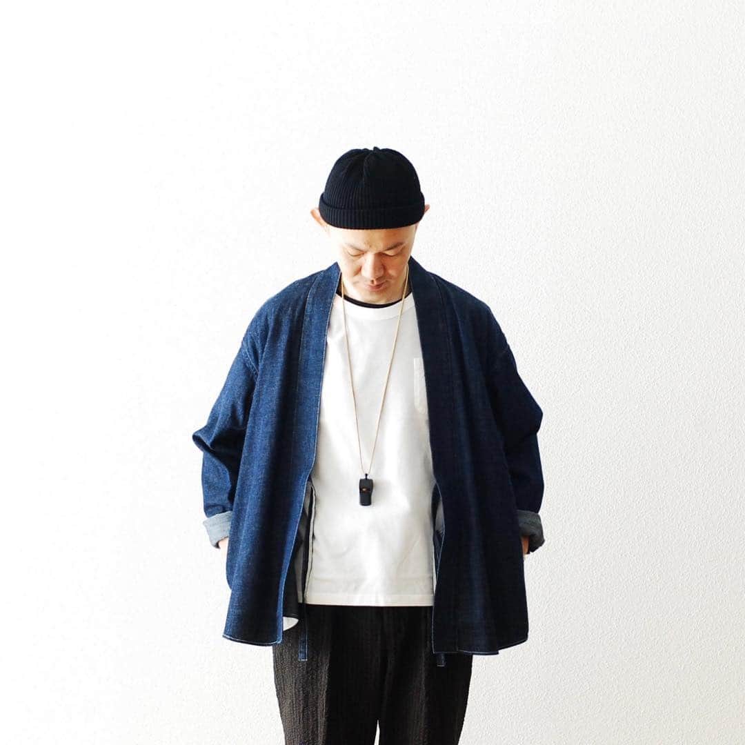 wonder_mountain_irieさんのインスタグラム写真 - (wonder_mountain_irieInstagram)「_ visvim / ヴィズヴィム “SS LHAMO SHIRT ONE WASH” ￥38,880- _ 〈online store / @digital_mountain〉 http://www.digital-mountain.net/shopdetail/000000009028/ _ 【オンラインストア#DigitalMountain へのご注文】 *24時間受付 *15時までのご注文で即日発送 *1万円以上ご購入で送料無料 tel：084-973-8204 _ We can send your order overseas. Accepted payment method is by PayPal or credit card only. (AMEX is not accepted)  Ordering procedure details can be found here. >>http://www.digital-mountain.net/html/page56.html _ 本店：#WonderMountain  blog>> http://wm.digital-mountain.info/blog/20190330-1/ _ #visvim / #ヴィズヴィム #ビズビム styling.(height 175cmweight59kg) cap→ #vailarchive ￥6,480- necklace→ #visvim ￥17,064- tee→ #visvim ￥20,520- pants→ #KAPTAINSUNSHINE ￥32,400- _ 〒720-0044 広島県福山市笠岡町4-18 JR 「#福山駅」より徒歩10分 (12:00 - 19:00 水曜定休) #ワンダーマウンテン #japan #hiroshima #福山 #福山市 #尾道 #倉敷 #鞆の浦 近く _ 系列店：@hacbywondermountain _」3月30日 19時48分 - wonder_mountain_