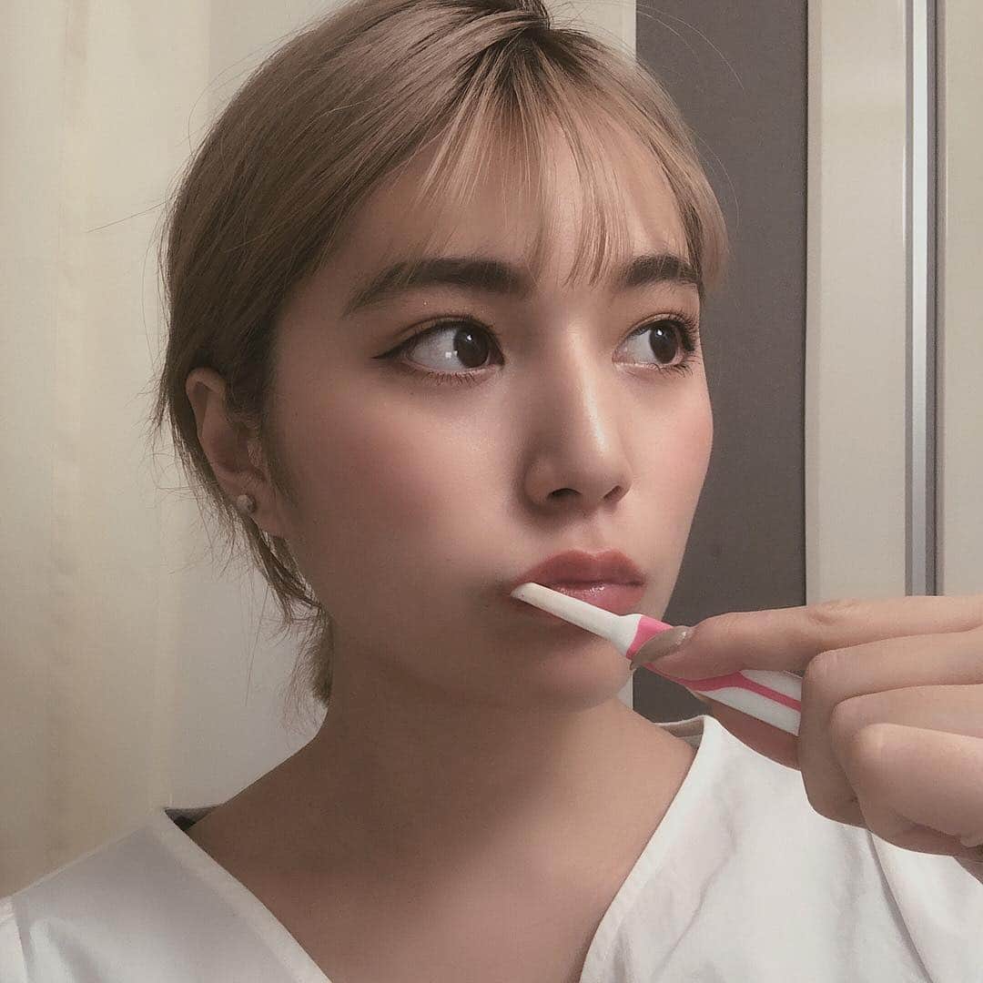のインスタグラム：「、 、  歯磨き  #歯磨き粉」