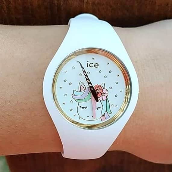 アイスウォッチさんのインスタグラム写真 - (アイスウォッチInstagram)「Display a touch of fun and magic on your wrist ✨ Thank you @_barbarun_ 💕 #icewatch #changeyoucan #icefantasia #watch #unicorn #magic #fun #stars #accessories」3月30日 20時31分 - icewatch