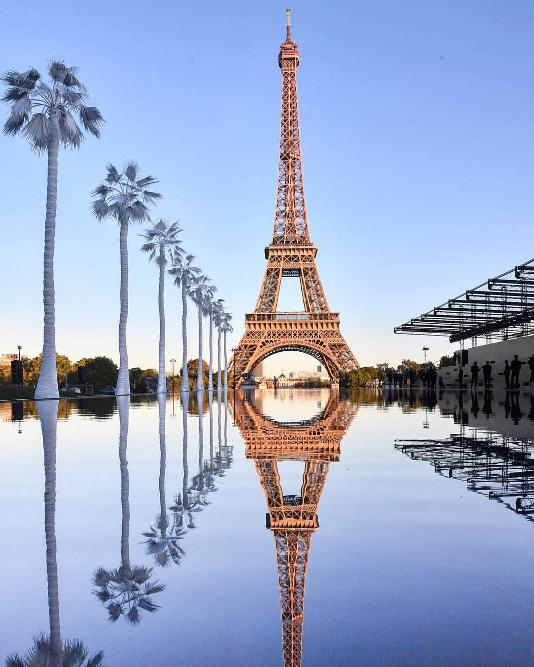 Vogue Parisさんのインスタグラム写真 - (Vogue ParisInstagram)「On the 31st March 1889, a huge tower of iron loomed over the Parisian skyline as Gustave Eiffel’s ambitious project was shown to the world at the World Fair. 130 years on and the landmark has become the symbol of Paris and one of the most iconic structures in the world, replicated in countless tributes in architecture, art and, of course, fashion. To celebrate its birthday this weekend, the Eiffel Tower has a packed programme of activities including an adventure game and music on every level.  Photo: the @YSL by @AnthonyVaccarello Spring/Summer 2019 show set #EiffelTower #Paris #SaintLaurent」3月30日 20時34分 - voguefrance