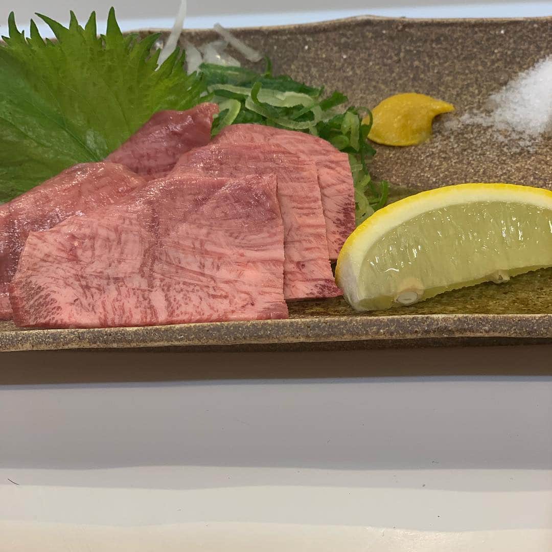 岸本加世子さんのインスタグラム写真 - (岸本加世子Instagram)「brave gymの選手の皆さんとホルモン千葉。最高！#岸本篤史 #川中孝浩#芦田崇宏」3月30日 21時20分 - kayokokishimoto
