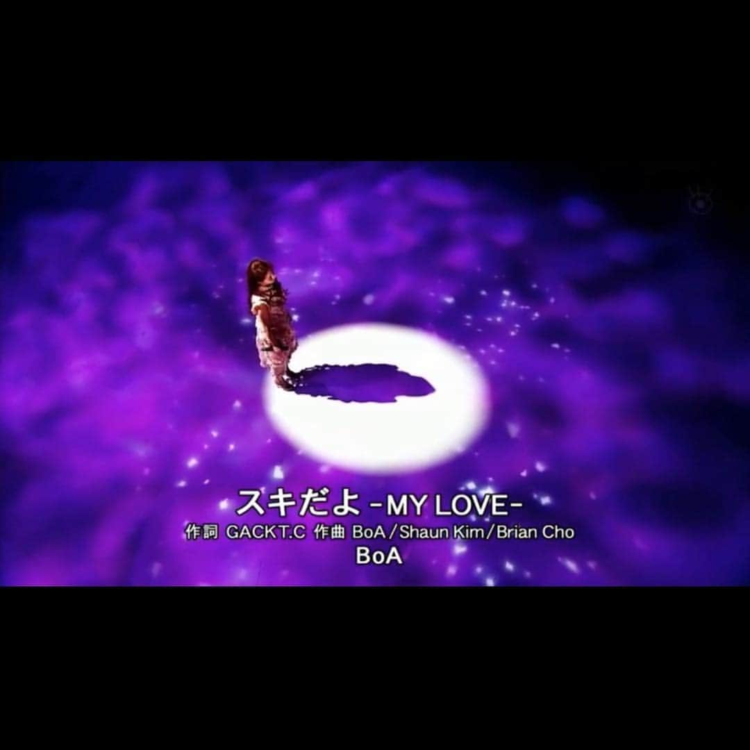 BoAのインスタグラム：「@gackt さん！ 素敵な歌詞ありがとうございます😊 やっと言えるわーーー嬉しい🤟🤟」