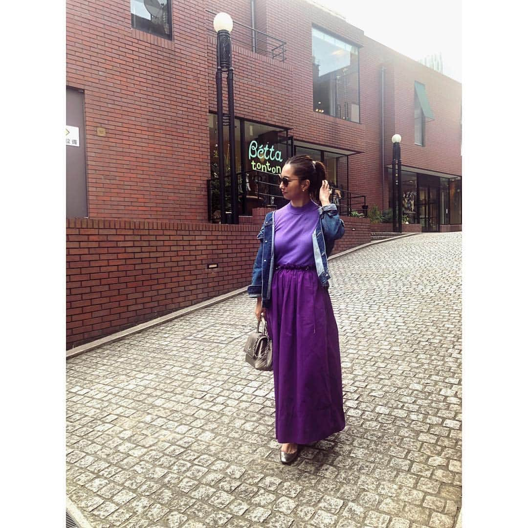 栗原佐知子さんのインスタグラム写真 - (栗原佐知子Instagram)「✴︎ purpleな人🍇 . . #outfit #fashion #ootd #coordinate #stylepost #ootd_cob #instafashion #instadaily #instalike #instagood #instapic #drawer #blamink #redcard #chloe #chanel #コーディネート #コーデ #今日のコーデ #ファッション #春コーデ  #ドゥロワー #ブラミンク」3月30日 21時41分 - sachiko__kurihara