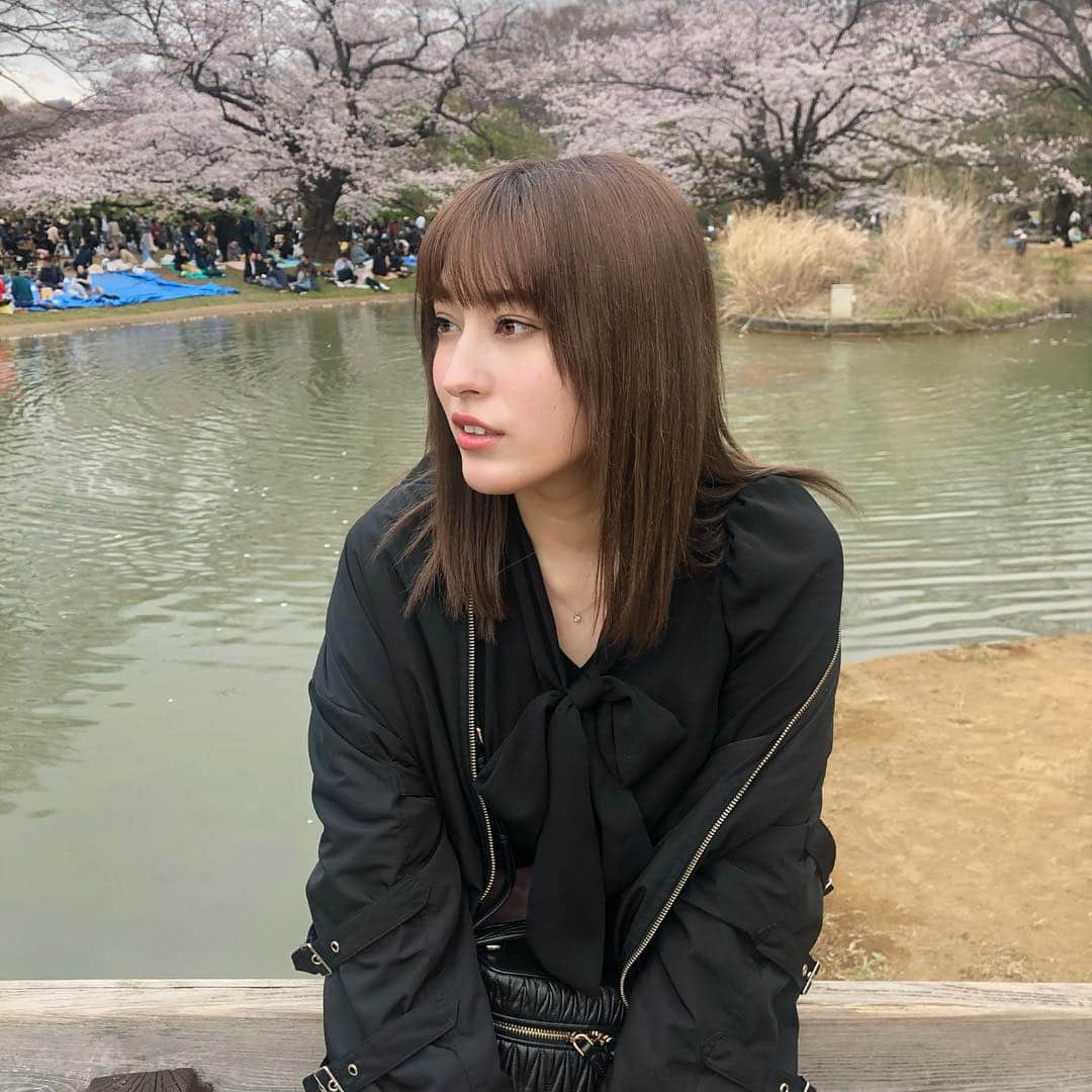 平田梨奈さんのインスタグラム写真 - (平田梨奈Instagram)「🌸 #sakura #花見 #桜」3月30日 22時24分 - hirari_official