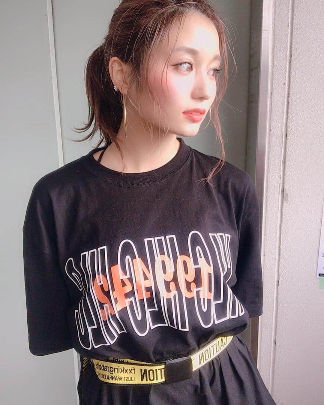 坂井朝香さんのインスタグラム写真 - (坂井朝香Instagram)「ちあっきー生誕のTシャツが可愛すぎる件。。。」3月30日 22時33分 - asaka_sakai_