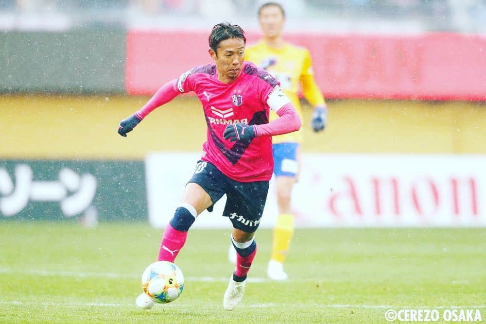 清武弘嗣のインスタグラム：「この結果をどう受け止めるか。 まだまだ上を目指して！ 寒い中応援ありがとうございました。 . #セレッソ大阪」