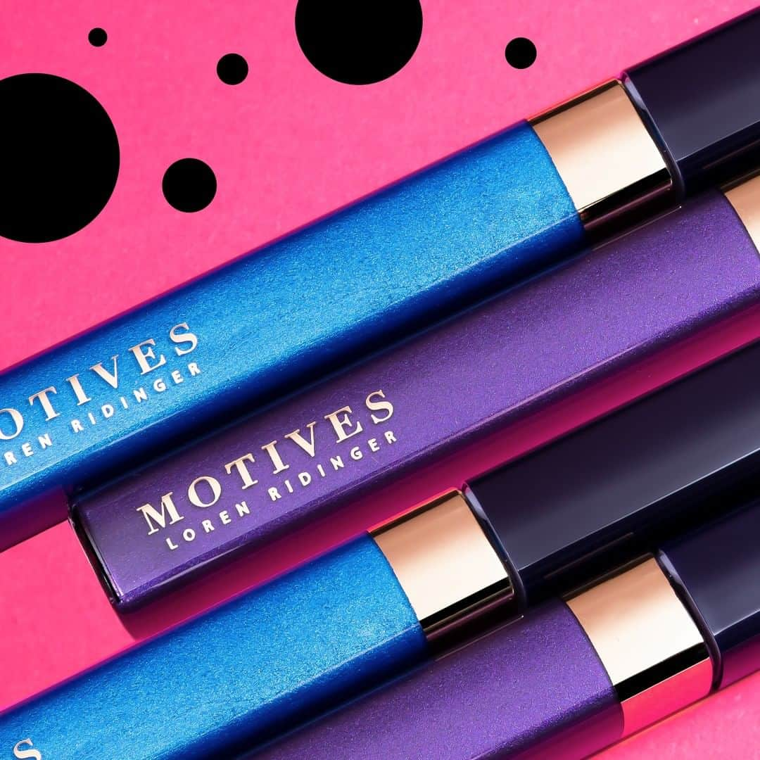 Motives Cosmeticsさんのインスタグラム写真 - (Motives CosmeticsInstagram)「A seductive swipe ✨of purple or blue for party-perfect eyes. Try our new Liquid Metal Eyeshadows in Sassy and Surge. . . . . #motives #motivescosmetics #makeup #mua #makeuplove #makeupartist #naturalmakeup #beauty #worldmakeupartist #makeupadict #makeupobsessed」3月30日 23時20分 - motivescosmetics