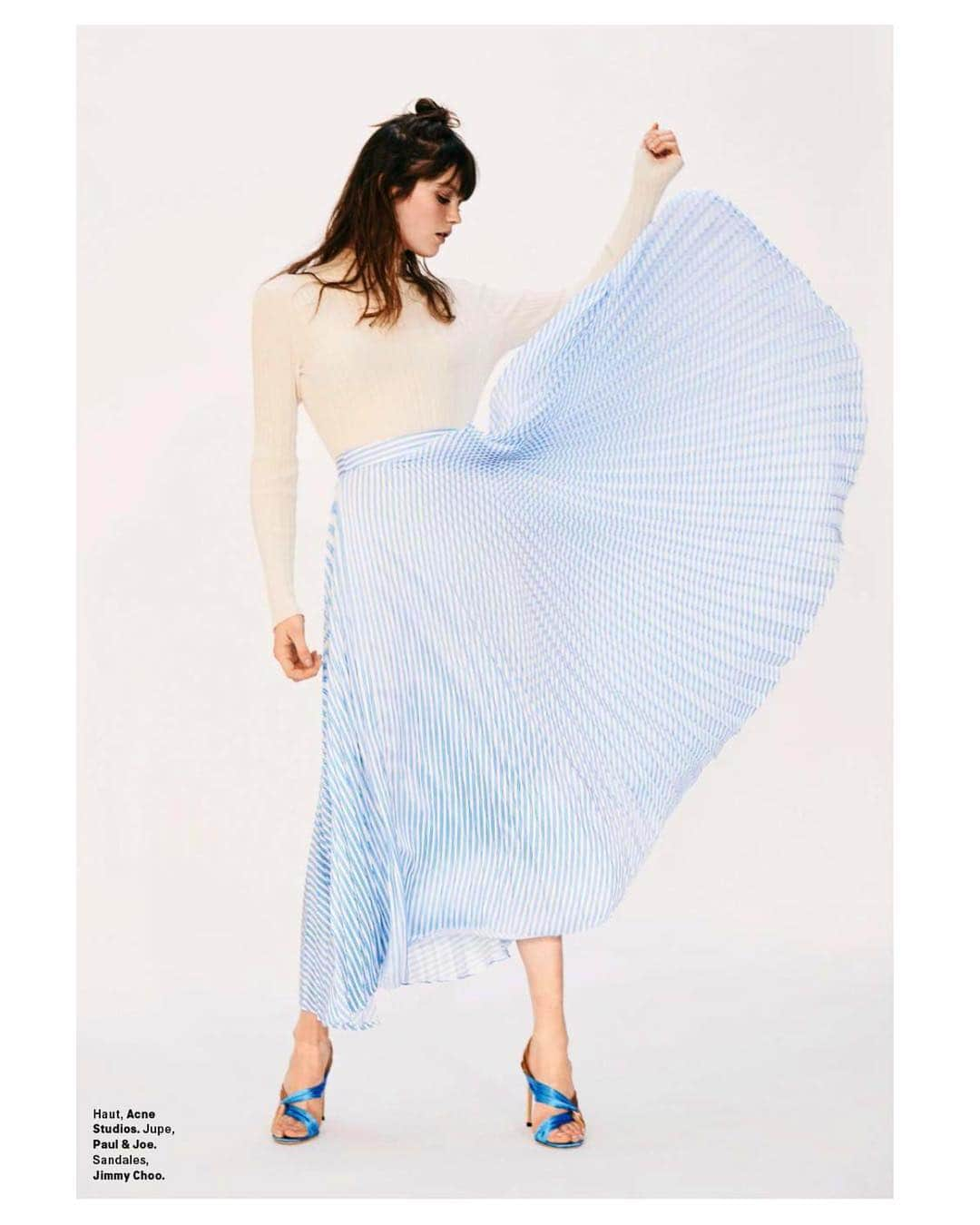 ポール&ジョーさんのインスタグラム写真 - (ポール&ジョーInstagram)「Thanks to @grazia_fr for featuring our #solaire skirt from #ss19 available online.」3月30日 23時30分 - paulandjoeparis