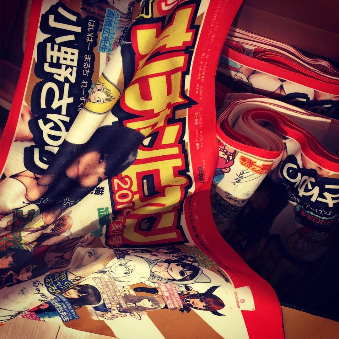 小野さゆりさんのインスタグラム写真 - (小野さゆりInstagram)「帰宅したら山盛りのおのちゃんぴおんタオルがとどいてた。  これ作家さんめいわくではないだろうか:(；ﾞﾟ'ωﾟ'): 意外とでかいし:(；ﾞﾟ'ωﾟ'):」3月30日 23時31分 - sayuriono0301