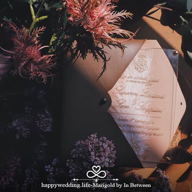 HappyWedding.Lifeさんのインスタグラム写真 - (HappyWedding.LifeInstagram)「Extraordinary things only happen to extraordinary people,,,Available only here at @marigoldbyinbetween (Marigold By In Between) . . Detail on 🔽 https://happywedding.life/th/vendors 🔍 Marigold By In Between . . #wedding #weddingsouvenirs #wesdingsouvenirsideas #souvenirs #ecowedding #weddinginvitation #invitation #invitationdesign #weddinginspirations #weddingideas #การ์ดเชิญ #ของชำร่วย #แต่งงาน #เจ้าสาว #เจ้าบ่าว #ไอเดียจัดงานแต่งงาน #ธีมแต่งงาน #เทรนด์แต่งงาน #แต่งงาน #ไอเดียจัดงานแต่งงาน . . ติดตามผู้ให้บริการด้านการ์ดงานแต่งงาน >> #hwlsouvenirwedding」3月30日 23時42分 - happywedding.life