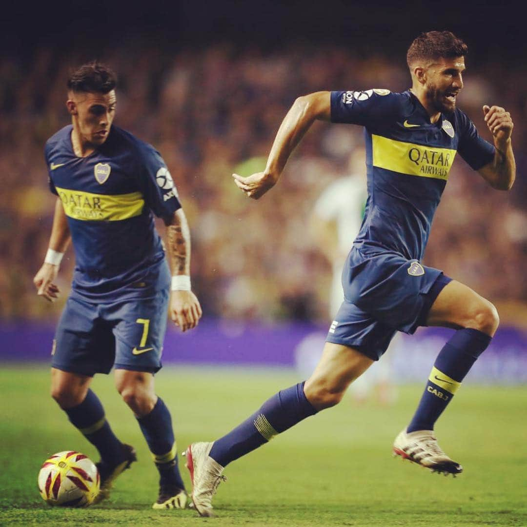 リサンドロ・ロペスさんのインスタグラム写真 - (リサンドロ・ロペスInstagram)「Triunfo y clasificación a la Copa. Seguimos trabajando para mejorar. #VamosBoca #VamosPorMas」3月31日 0時12分 - lichalopez2