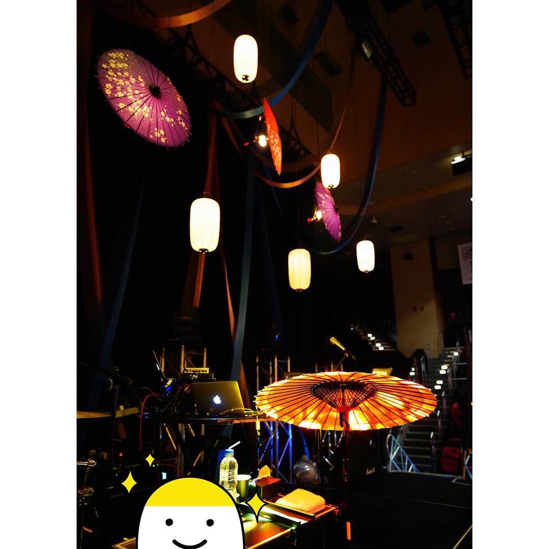 tokuさんのインスタグラム写真 - (tokuInstagram)「GARNiDELiA stellacage Asia Tour 2019 “響喜乱舞” in Hong Kong  ツアー2カ所目、ありがとうございました😊  #hongkong #stellacage #stellacageasiatour #garnidelia #avid #mtrx #bose #bosepro #digitalperformer #mbp #apple #nordstage #ultimatestands #vhd2 #roland #acousticrevive」3月31日 0時34分 - toku_grnd