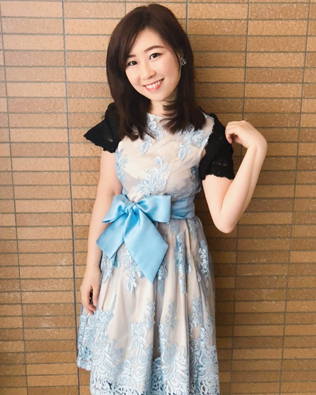 金谷有希子さんのインスタグラム写真 - (金谷有希子Instagram)「. . .本日はドリードールのドレス👗 . .レースが華やかで上品で可愛い💕 .お友達の結婚式やお食事の時にオススメです💖 . @dorry_doll_official #DorryDoll #ドリードール #フリーアナウンサー金谷有希子 #フリーアナウンサー #ママアナウンサー  #女の子ママ #11ヶ月」3月31日 11時33分 - kanatani_yukiko