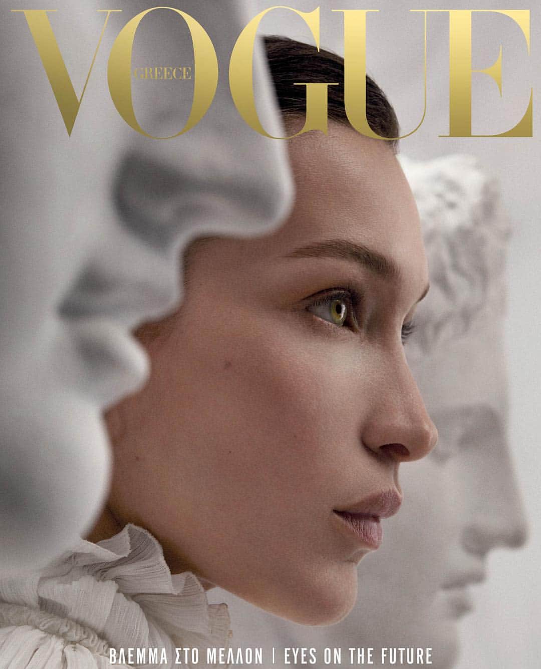 IMG Modelsさんのインスタグラム写真 - (IMG ModelsInstagram)「About Face. 👁 #BellaHadid (@bellahadid) covers the inaugural issue of @voguegreece. #📷 @txemayeste #👗 @danielaagnelli #👸🏻 #IMGstars」3月31日 10時22分 - imgmodels