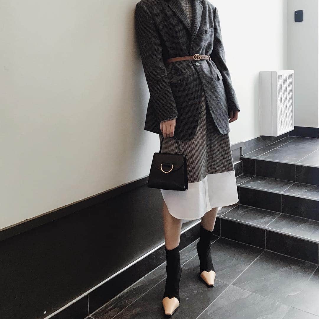 mixmatchisthekeyのインスタグラム：「一到周末就下雨 烦」
