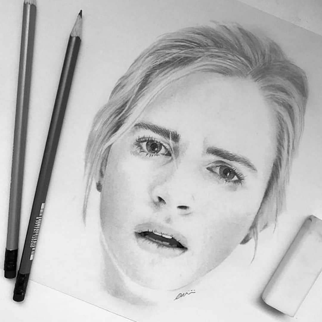 のインスタグラム：「wow. how does someone do this?!!! @csd__art 🖤」