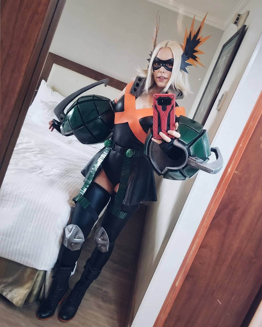 Nadya Antonさんのインスタグラム写真 - (Nadya AntonInstagram)「PLUSSSULTRA! Hoy de Bakugou en @laconve  #bokunoheroacademia #kacchan #bakugou #anime #nadyasonika genderbender」3月31日 3時37分 - nadyasonika