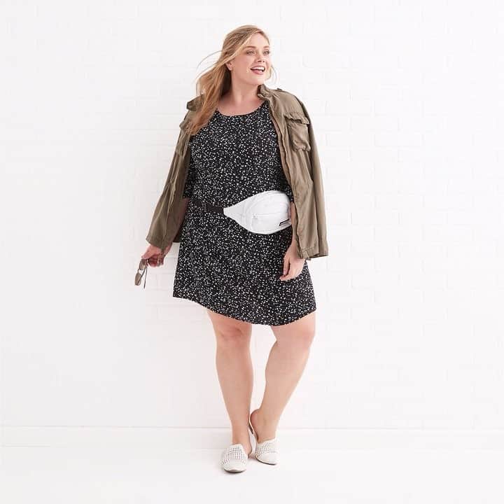 ロック&リパブリックのインスタグラム：「EVRI is perfect for every day (and every occasion)! Available in sizes 0x-4x and 14w-30w.」