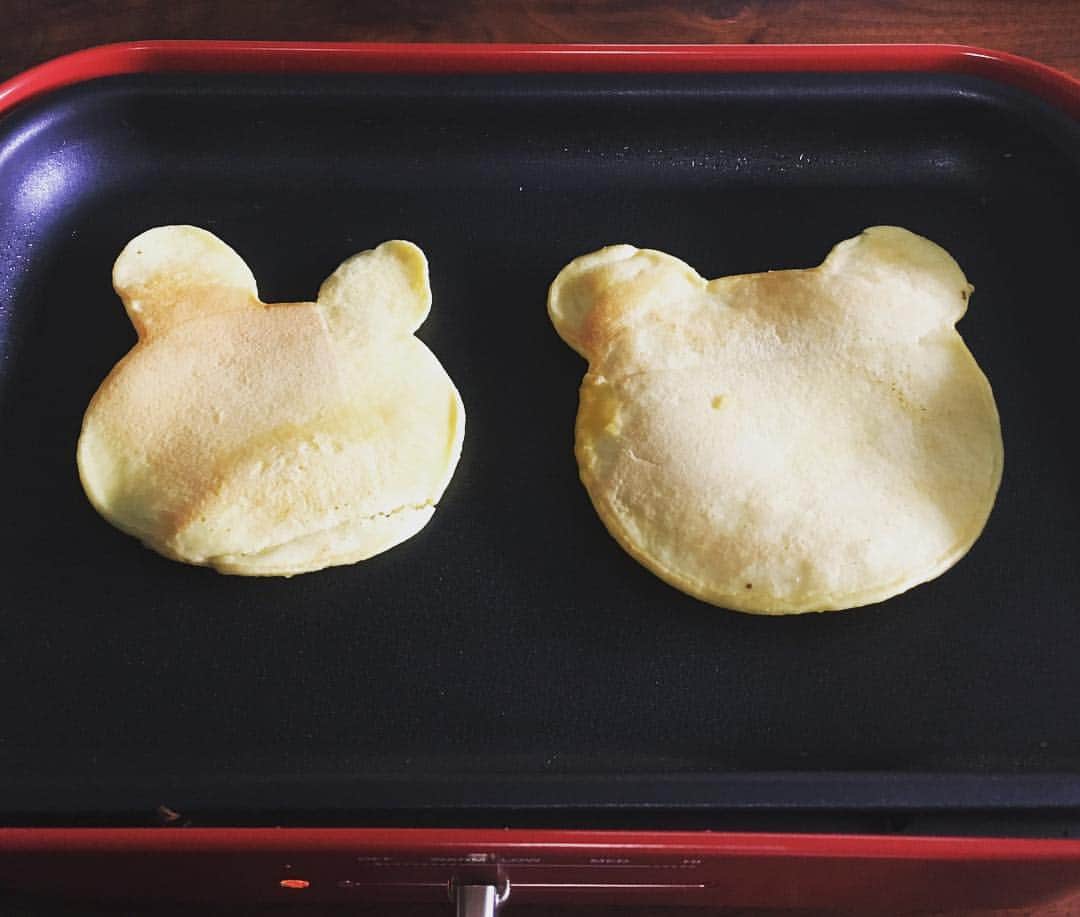 高岡早紀 さんのインスタグラム写真 - (高岡早紀 Instagram)「朝ごはんは、娘が焼いたパンケーキ。」3月31日 11時36分 - saki_takaoka