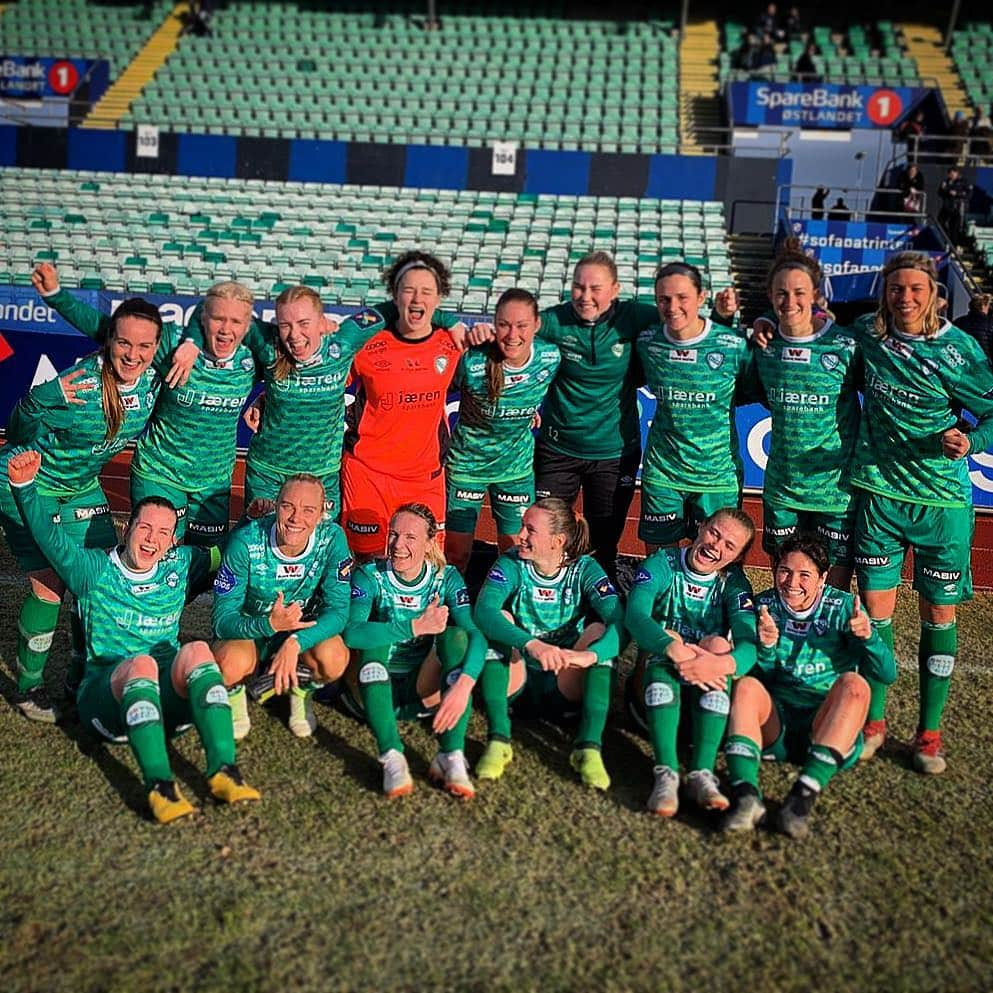 タメカ・バットさんのインスタグラム写真 - (タメカ・バットInstagram)「Good away win today with my @kleppelite girls 💚🚜 and nice to get on the score sheet a couple of times #3points #2goals」3月31日 6時13分 - tamekayallop