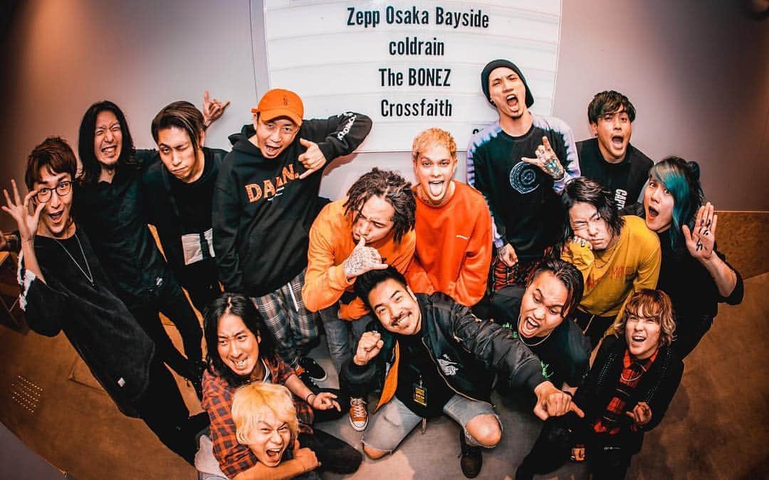 清水亮さんのインスタグラム写真 - (清水亮Instagram)「BLARE DOWN BARRIERS 2019 Zepp Osaka Bayside with @CrossfaithJapan & @The__BONEZ  ヤバ過ぎた、優勝。 当たり前にヤバい夜だった、大阪の過去最高を更新したと思う。 ありがとな!!! Awesome night!! Big thanks to our family!!🙏 Photos by @yamada_mphoto」3月31日 7時41分 - coldrain_rxyxo_bass