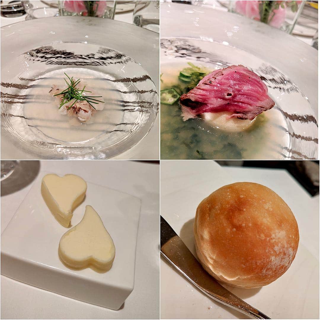 大見さなえさんのインスタグラム写真 - (大見さなえInstagram)「のざき牛ステーキ食べ比べ❣️ 肉の日会☺️🍖続き 中目黒『steak dining vitis』 ・ 特に黒毛和牛タン元厚切り炉端焼きの 歯切れと柔らかさが忘れられない🤤💓 ・ 他にもキャビアたっぷりの和牛のタルタルや 蛤のスープがでてきて、蛤をたべると 明石焼きランプ漬けのお茶漬け風に変わる楽しさも😍 ・ 最後の一口カレーは大盛りにしてくださった☺️🍛嬉しい！ ・ モテクリエイターのゆうこすさん、 久しぶりにお会いできた銀座の愛美ママや 皆さんグルメな方で素敵な空間でした☺️✨ ご協賛 google様  ケーキ ルワンジュ東京様✨ ありがとうございました(*^^*) ・ #pixelで撮影 #teampixel #お肉 #肉 #meat #teampixel #肉の日 #肉会 #29の日 #お肉女子 #めぐログ_中目黒 #beef #肉テロ #steakdining vitis」3月31日 7時50分 - tabe_megumi