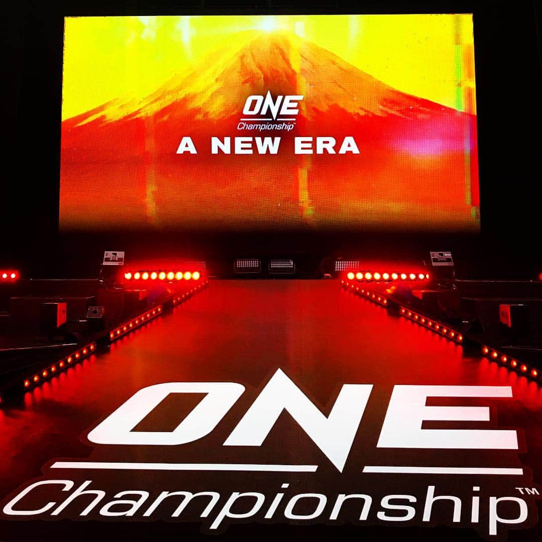 のインスタグラム：「A NEW ERA 決戦の日曜日 #onechampionship  @onechampjp #onechampionshipjapan @onechampionship  #onechampionship日本大会  #両国国技館 #abematv #テレビ東京」