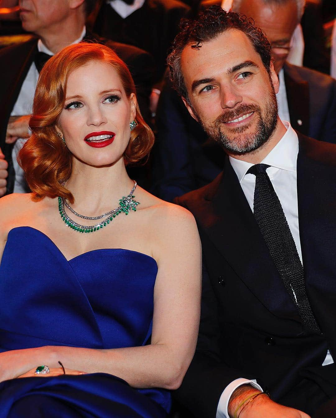 Just Jaredさんのインスタグラム写真 - (Just JaredInstagram)「@jessicachastain in @eliesaabworld is joined by husband Gian Luca Passi de Preposulo at the 2019 Goldene Kamera Awards.  #JessicaChastain #ElieSaab #GianLucaPassiDePreposulo #GoldeneKameraAwards Photos: WENN, Getty」3月31日 8時41分 - justjared