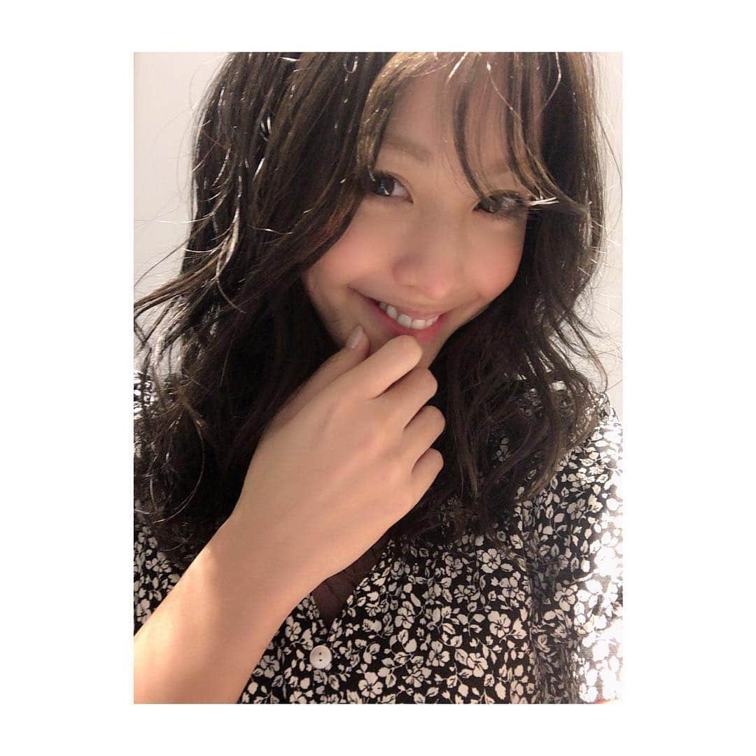 本郷杏奈さんのインスタグラム写真 - (本郷杏奈Instagram)「桜🌸綺麗だったなあ❤️ 今日もがんばろー！ #中目黒#桜#夜桜#お花見」3月31日 9時28分 - annahongou