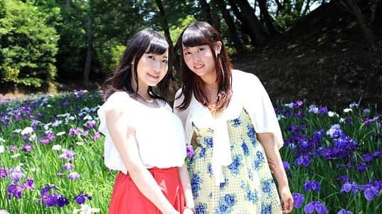 菅原智郁さんのインスタグラム写真 - (菅原智郁Instagram)「きのう、#山形ワイヴァンズ と #茨城ロボッツ の試合の観戦ツアーで、友人が茨城から山形に来てくれました☺️💓 日立市観光大使などをやっている、かすみちゃん(@1220kasumin)です！ 大学時代にほんの少しだけ被写体をやらせてもらってて、そのときに出会った友達なんです✨  かわいくて自慢の友達。 2枚目は、3～4年前に一緒に撮影したときの写真📸(若い) .  夜に時間があったので、天童の #水車生そば で #鳥中華 食べました！ 安定のおいしさ✨ お客さんの半分くらいが、試合観戦ツアーの茨城の人たちだった…笑 . 思い出話などに花が咲きました🌸 . #山形 #茨城 #バスケ #バスケットボール #B2リーグ #天童 #グルメ #美人時計 #休日 #アナウンサー」3月31日 9時39分 - tomotomokaaaa22