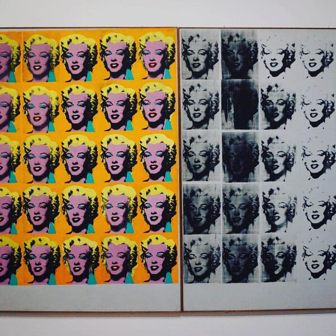 大和田美帆さんのインスタグラム写真 - (大和田美帆Instagram)「#andywarhol  from nyc. . . #整列フェチ #アンディウォーホールときっと意気投合したはず #好きですウォーホール」3月31日 20時46分 - miho_ohwada