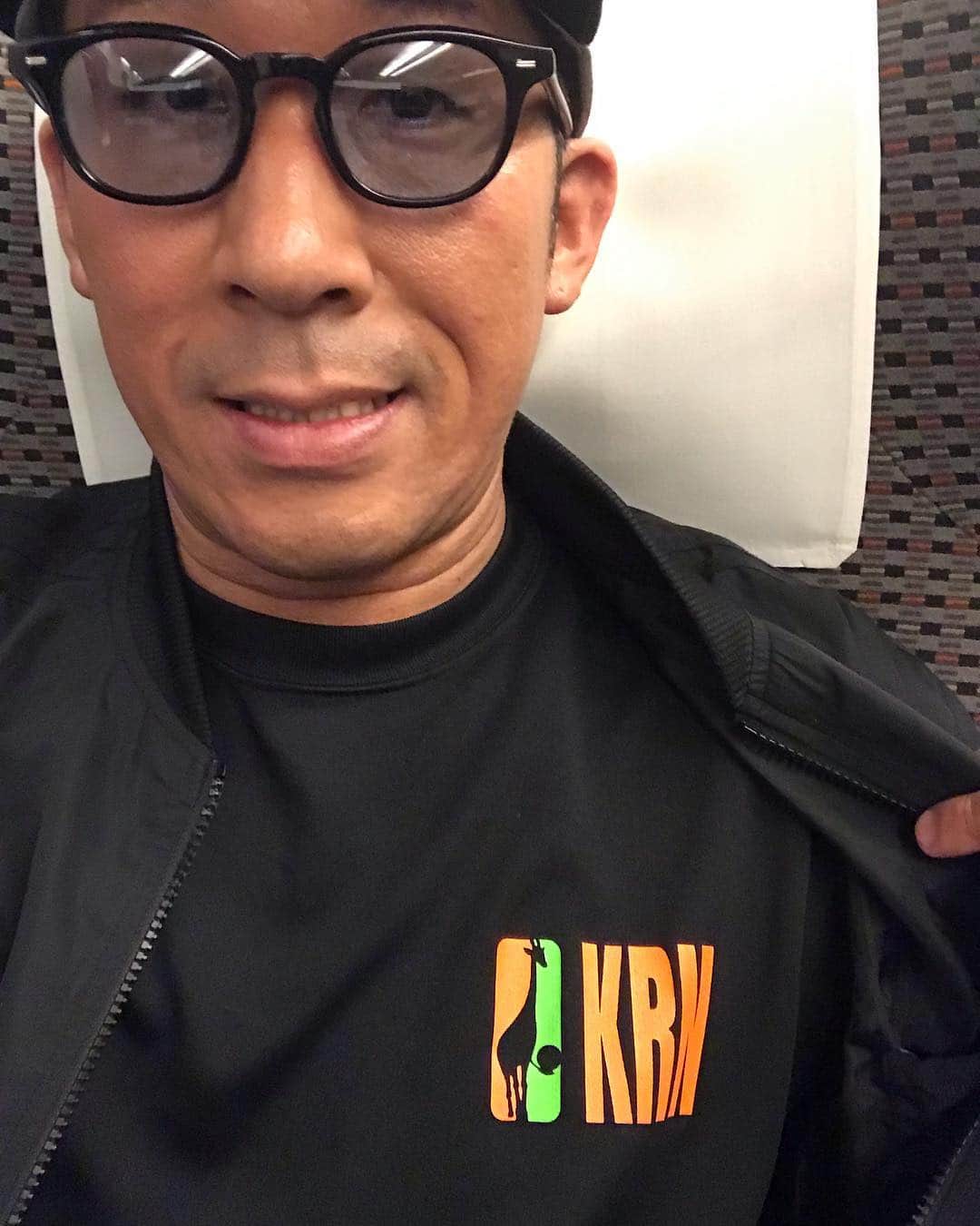 田村裕さんのインスタグラム写真 - (田村裕Instagram)「今日はKRNティーシャツ！  私服の普段着としても着心地抜群。速乾性の生地。」3月31日 19時34分 - hiroshi9393