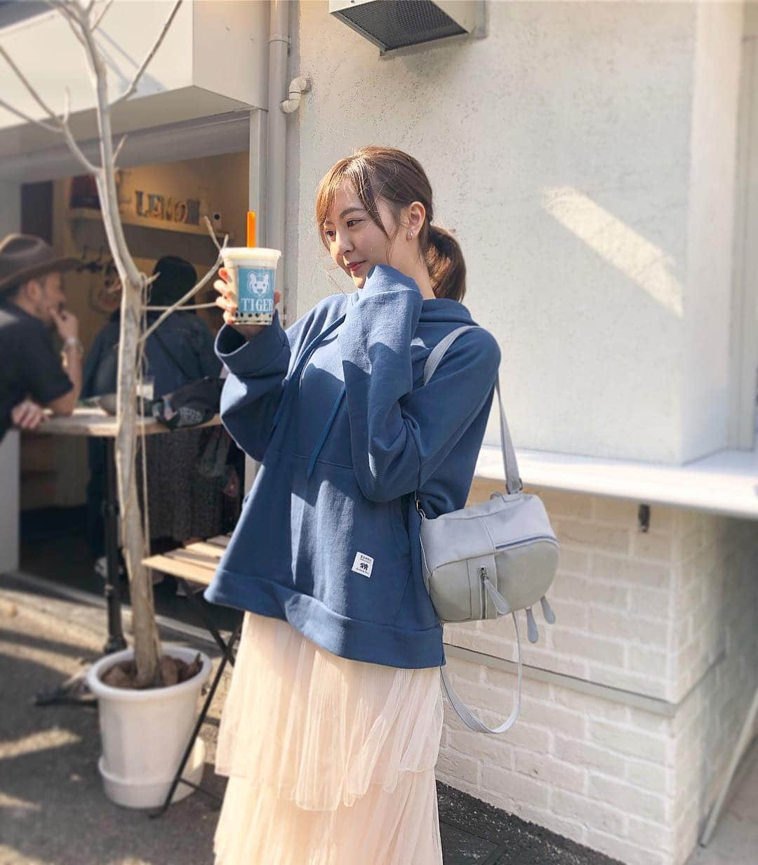 森保まどかさんのインスタグラム写真 - (森保まどかInstagram)「﻿ ﻿ ﻿ チーズクリームはまりそう。﻿ ﻿ 今まで飲んだなかで﻿ 1番好きなタピオカは﻿ BULL PULUです🐩﻿ ﻿ #タピオカ #福岡タピオカ ﻿ #タイガー食堂 #チーズクリーム﻿ ﻿ ﻿ ﻿」3月31日 20時40分 - madokamera_48