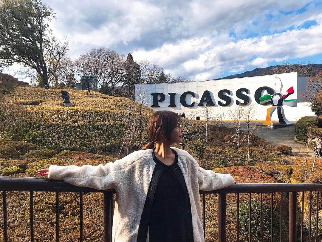 のインスタグラム：「ᴘɪᴄᴀssᴏ🎨 はじめての #箱根彫刻の森美術館  想像の倍以上たのしめた🍑」