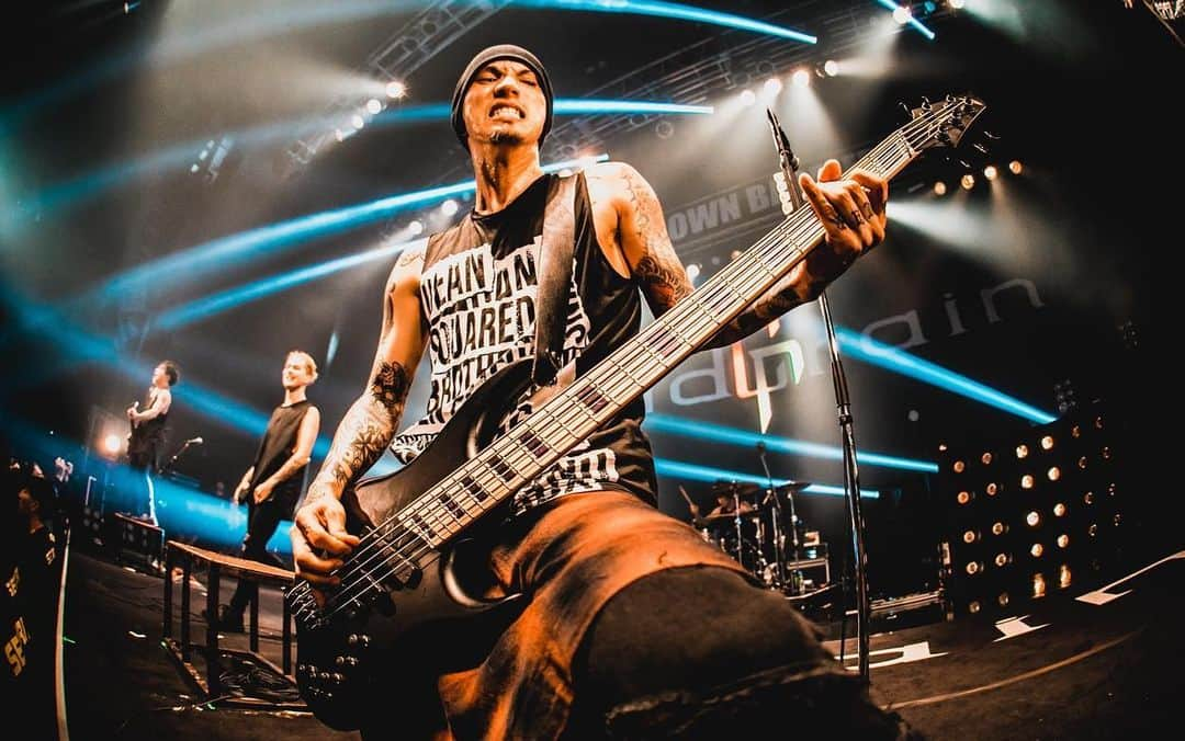 coldrainさんのインスタグラム写真 - (coldrainInstagram)「#BDB19 OSAKA🇯🇵 #coldrain #thebonez #crossfaith  Photos by @yamada_mphoto」3月31日 12時04分 - coldrain_official