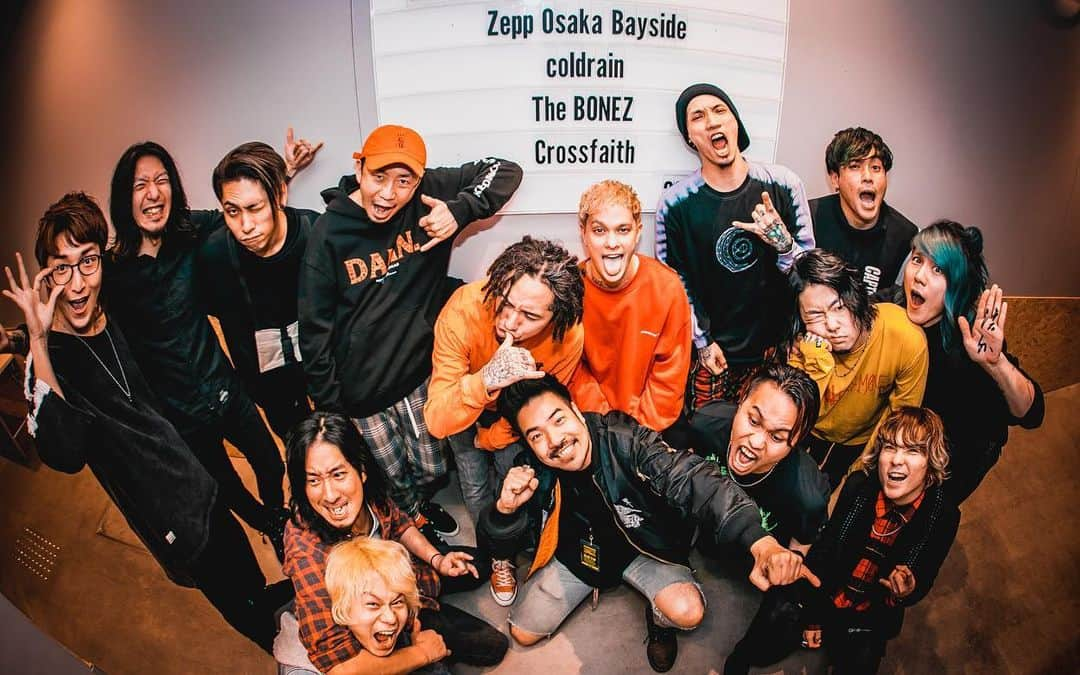 coldrainさんのインスタグラム写真 - (coldrainInstagram)「#BDB19 OSAKA🇯🇵 #coldrain #thebonez #crossfaith  Photos by @yamada_mphoto」3月31日 12時04分 - coldrain_official