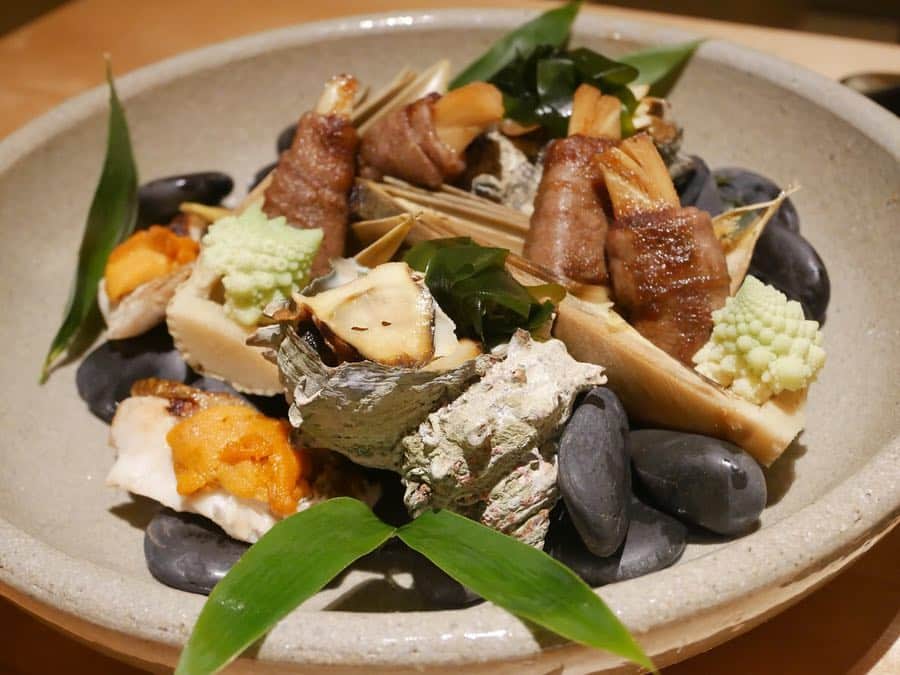 内藤理沙さんのインスタグラム写真 - (内藤理沙Instagram)「* * 夕食🍶 品数多くて載せきらない🤣 早やめの夕食だったので 食べきらなかったお料理はお部屋でお夜食として頂きました🍵🌠 ごはんはおにぎりにしてもらいました🍙 * どれも美味しくて…❤ * #japan #shizuoka #atami #onsen #sanga #熱海  #網代 #温泉 #山龢 #risapigram」3月31日 12時07分 - risa_naito_official