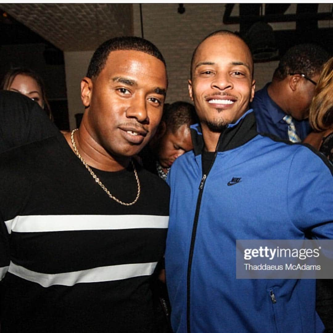 T.I.さんのインスタグラム写真 - (T.I.Instagram)「Yooo for those that don’t know... if I may introduce to you the man that gave a young adolescent inner city teen an opportunity to do more than just ride his bike up and down Bankhead distributing crack. This is Kawan Prather and he’s responsible for recognizing my talent and giving me my first big break that landed me my first record deal with LaFace Recs.in 99.... as u may or may not know the rest is history. Well... it’s hit Gday so go wish him well!!! @kawanprather Thanx again...Love and Respect!!!!」3月31日 12時22分 - tip