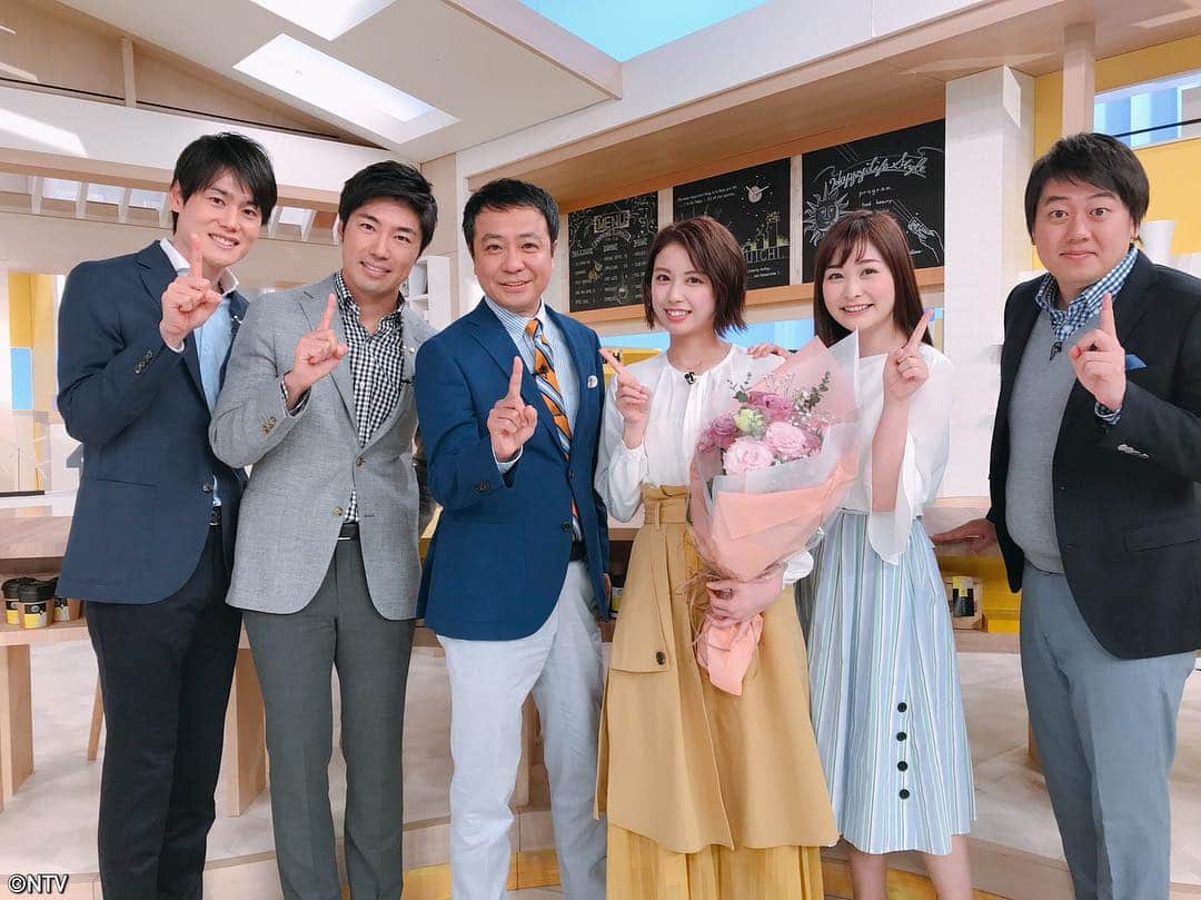 日本テレビ系『シューイチ』さんのインスタグラム写真 - (日本テレビ系『シューイチ』Instagram)「. 🌸2年間明るく元気に天気を伝えてくれた 西村まどかちゃんが今日で番組を卒業です🌸  可愛い福井弁や、天然発言、 ロケでは体を張ったレポートで スタジオを盛り上げてくれました😆🙌 寂しくなりますが、4月からのまどかちゃんの 新しいスタートを応援しています📣  2年間ありがとうございました💐 . #西村まどか #中山秀征 #上重聡#佐藤義朗#安村直樹#岩田絵里奈 #シューイチ#shu1tv」3月31日 12時27分 - shu1tv