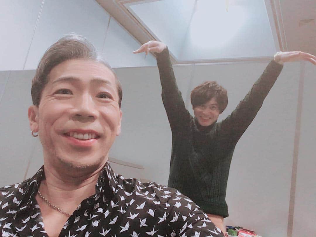 火口秀幸のインスタグラム：「#トット #多田ちゃん #吉本坂46 #RED #京都みやこメッセ #握手会」