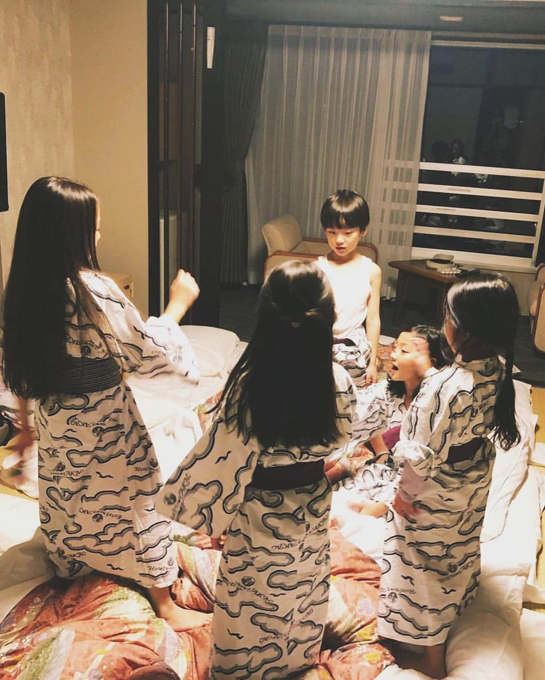 森摩耶さんのインスタグラム写真 - (森摩耶Instagram)「♨️🎤👘🧖🏻‍♀️🏓」3月31日 14時09分 - maya_mori