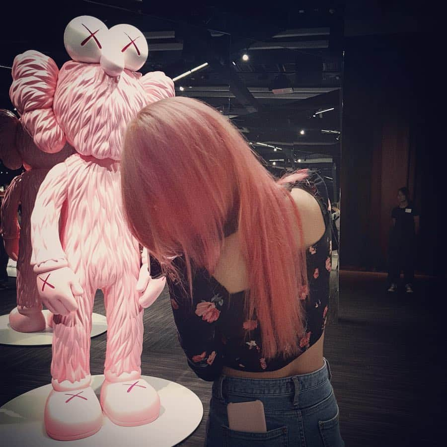 チョン・ニコルさんのインスタグラム写真 - (チョン・ニコルInstagram)「#kaws#콜Q」3月31日 14時11分 - nicole__jung