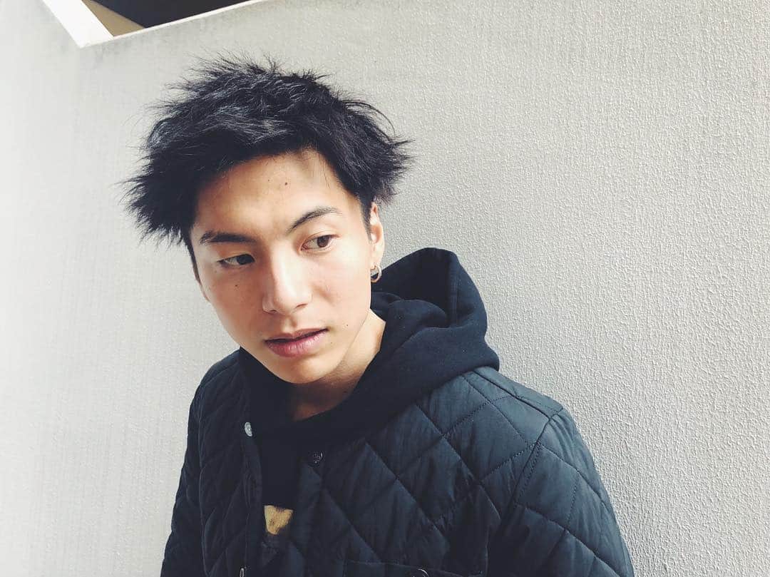 宮崎秋人さんのインスタグラム写真 - (宮崎秋人Instagram)「先日、髪整えてもらった。」3月31日 14時33分 - shuto_miyazaki