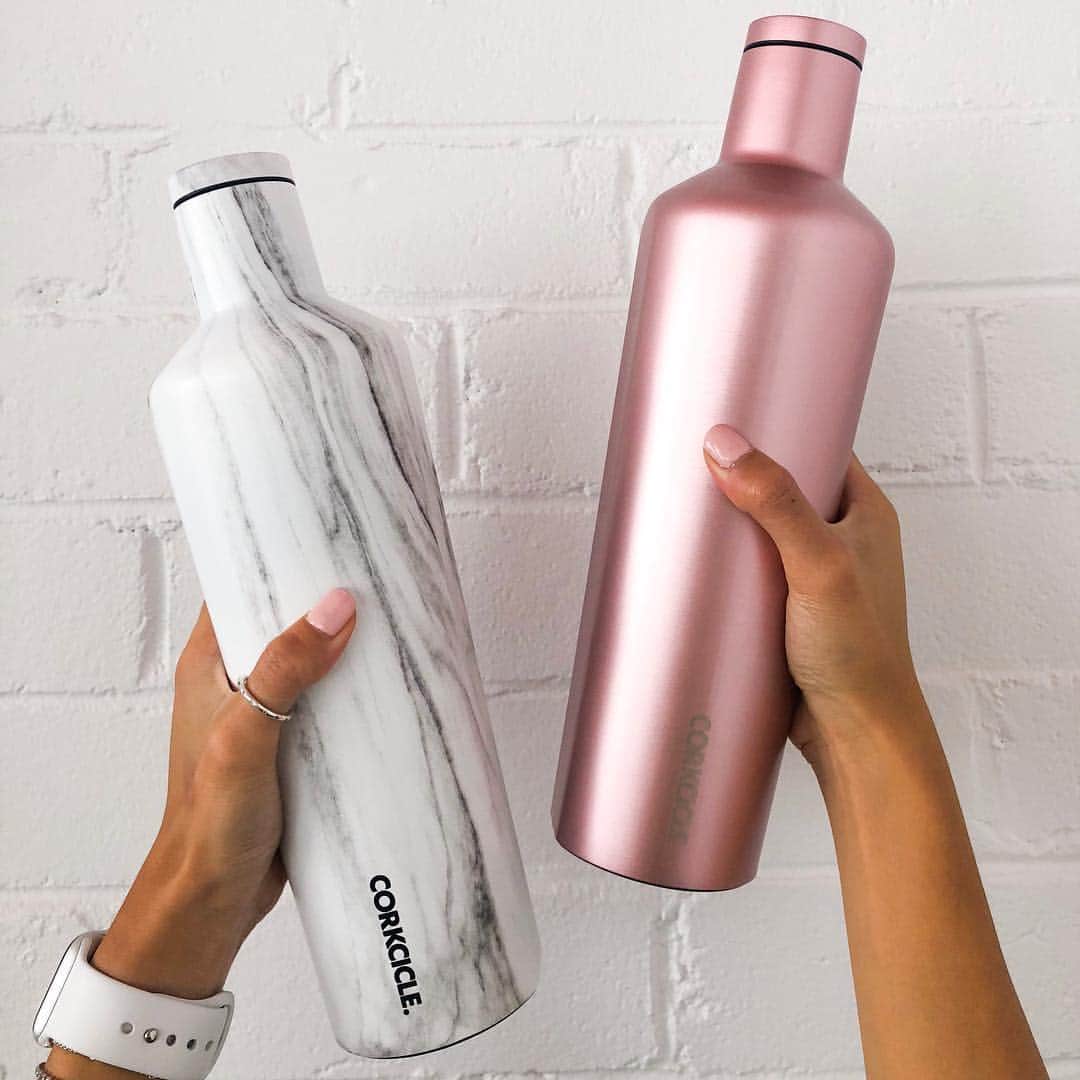 STYLERUNNERさんのインスタグラム写真 - (STYLERUNNERInstagram)「You know you need both @corkcicle 💕 New print and colours are online now #stylerunner #stylesquad」3月31日 14時38分 - stylerunner