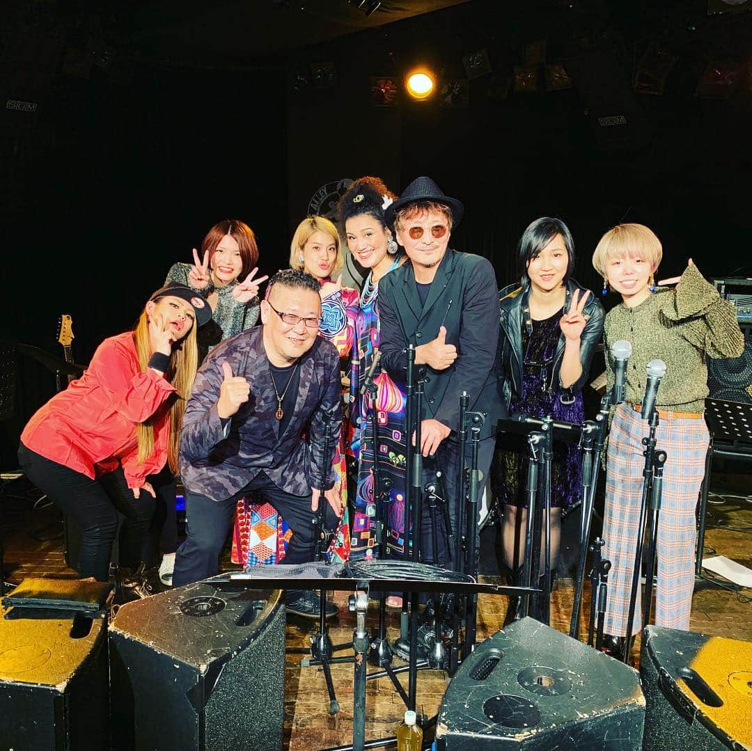 岡田真帆のインスタグラム：「Yesterday! 皆さまが素晴らし過ぎて燃えました! またこのメンバーで演奏できるといいなー！！ ヒロさんありがとうございました♡」